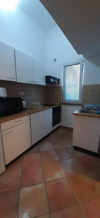 Villa Dobra Family Apartments Vir Eksteriør billede