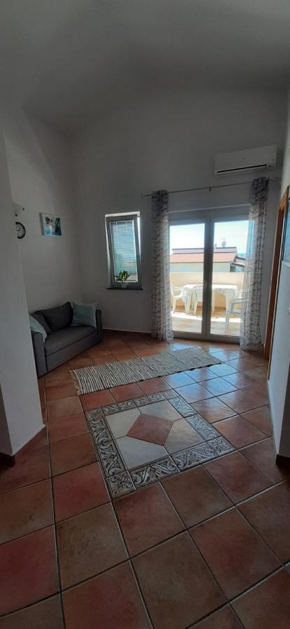 Villa Dobra Family Apartments Vir Eksteriør billede
