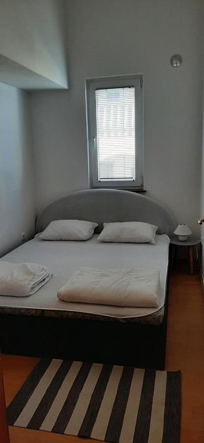 Villa Dobra Family Apartments Vir Eksteriør billede
